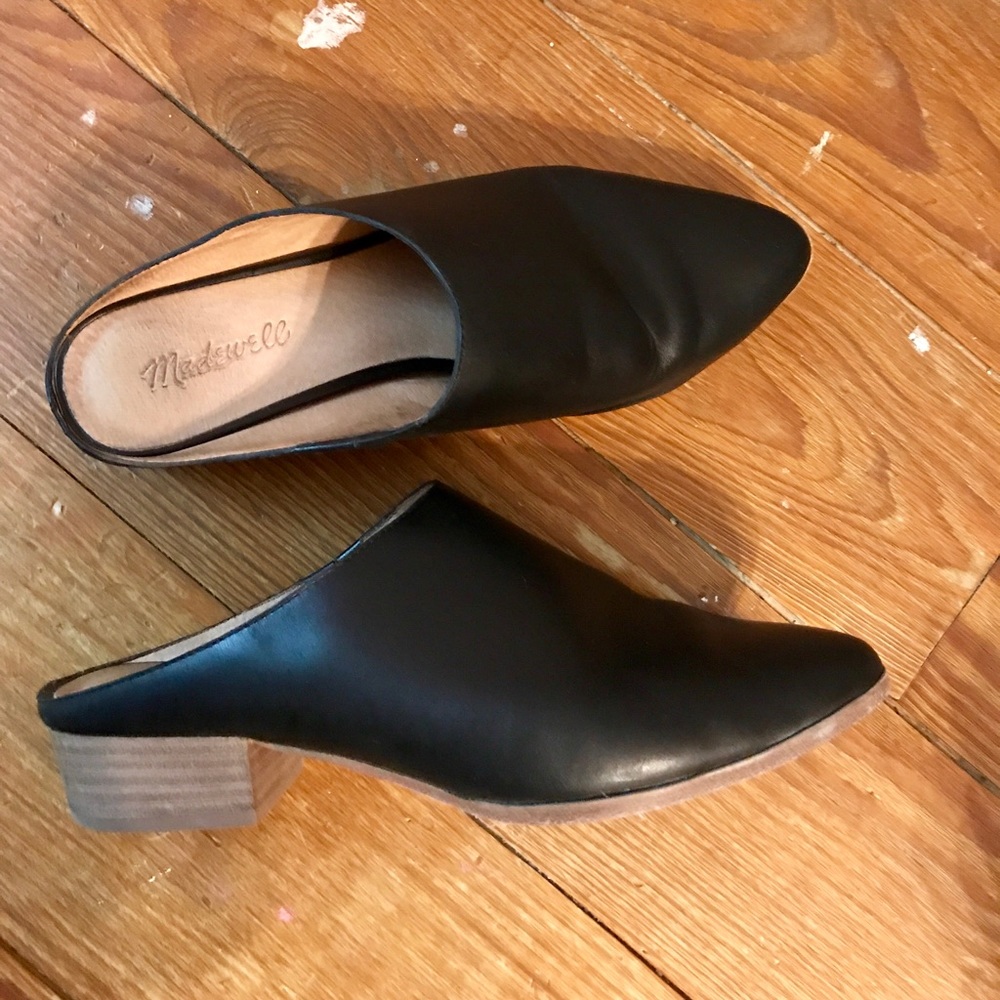 Madewell mules in black leather